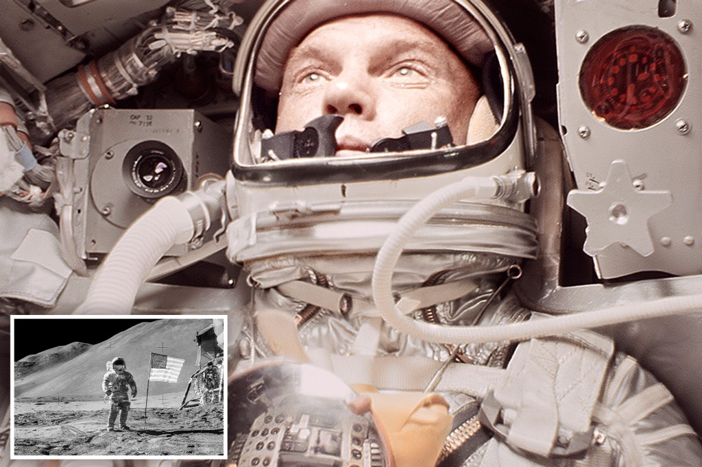 Yeni fotoğraflar John Glenn'in kuruluşunun 60. yıldönümünde Dünya yörüngesinde döndüğünü gösteriyor