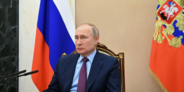 Rusya Devlet Başkanı Vladimir Putin, 14 Şubat 2022'de Moskova, Kremlin'de. 