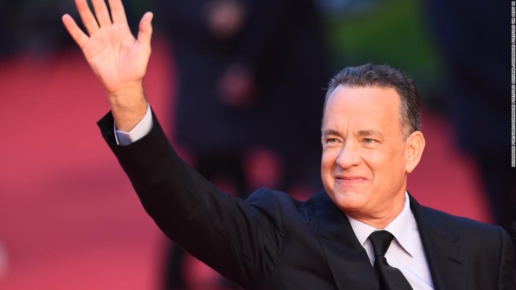 Tom Hanks, Pittsburgh'un her yerinde şaşırtıcı sakinleri görünüyor