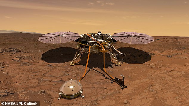 Yeni araştırmalar, Mars'ın yüzeyinin altında daha önce tespit edilmemiş depremleri ortaya çıkardı ve uzmanların, Mars'ın mantosunda bir magma denizi barındırdığının kanıtı olduğuna inandıkları.  Resimde, 2018'de gezegene indiğinden beri 'Mars'ın kalbini atmakta olan' InSight iniş aracının bir sanatçı tarafından yapılmış hali yer alıyor.