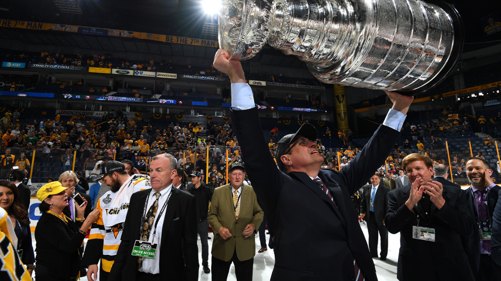 David Morehouse, Pittsburgh Penguins'in CEO'su olarak görevinden ayrıldı