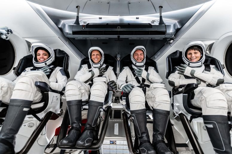 NASA SpaceX Ekibi-4 Astronotları
