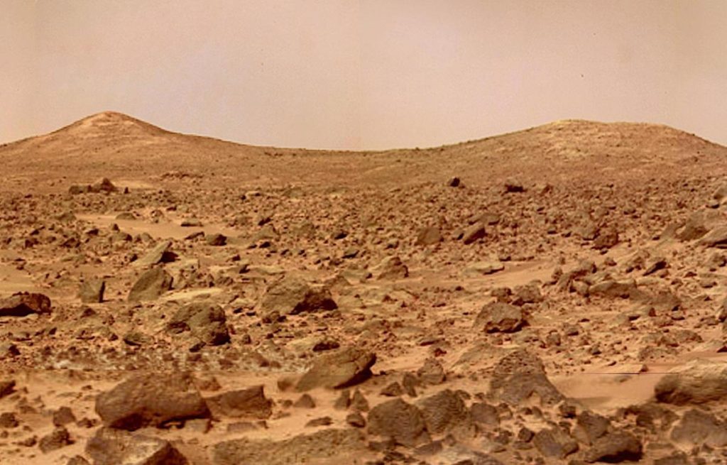 Bilim adamları, NASA tarafından kurtarılan Mars kayalarının garip mikroplara ev sahipliği yapabileceğinden endişeleniyor
