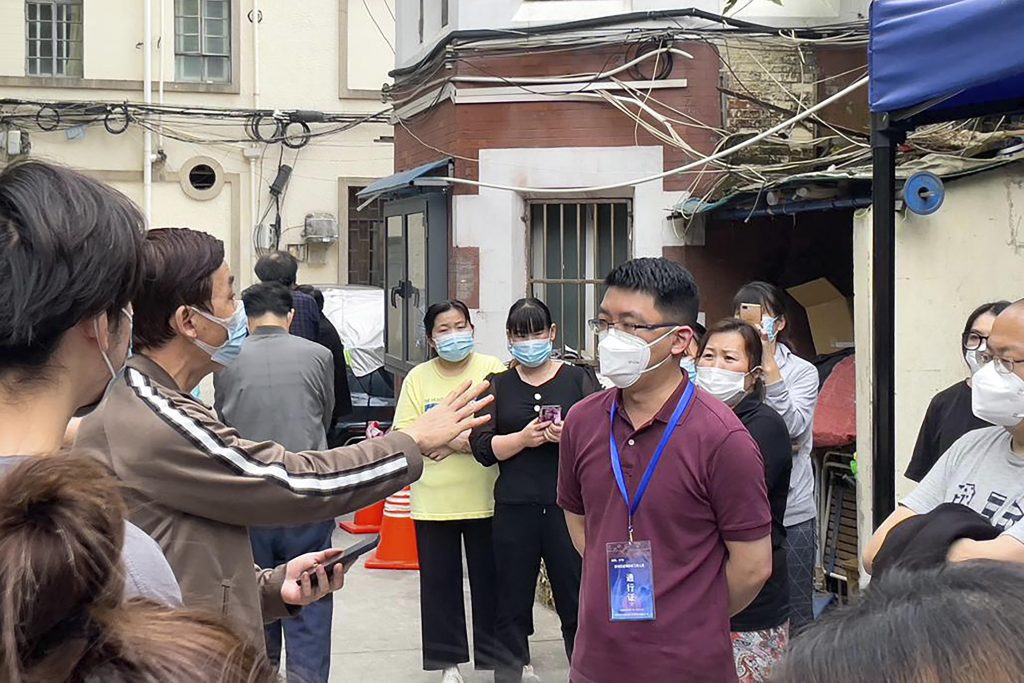 Şanghay karantinası: Sakinler tahliye talep ediyor, bazıları anlıyor