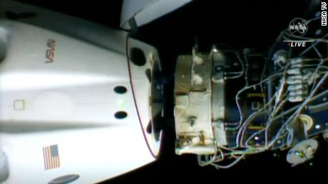 SpaceX'in dolu programı başka bir astronotun dönüşüyle ​​devam ediyor