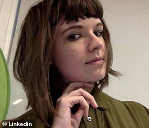 Kelly Ellis, 2010'dan başlayarak dört yıl boyunca Google'ın Mountain View ofisinde yazılım mühendisi olarak çalıştı.