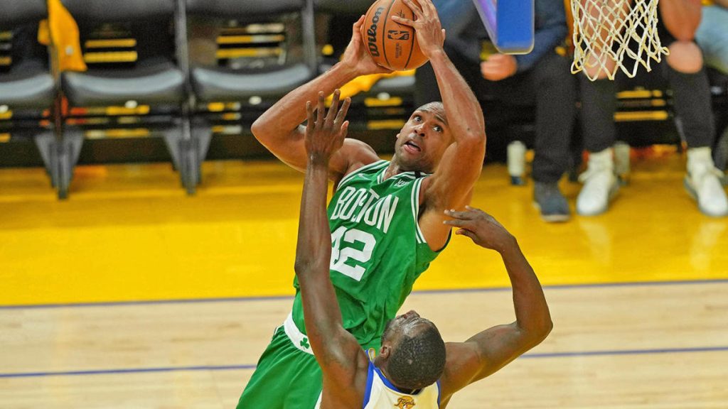 Celtics-Warriors puanları, fast food: Jaylen Brown, Al Horford ve Boston, Golden State'deki ilk maçı çaldı