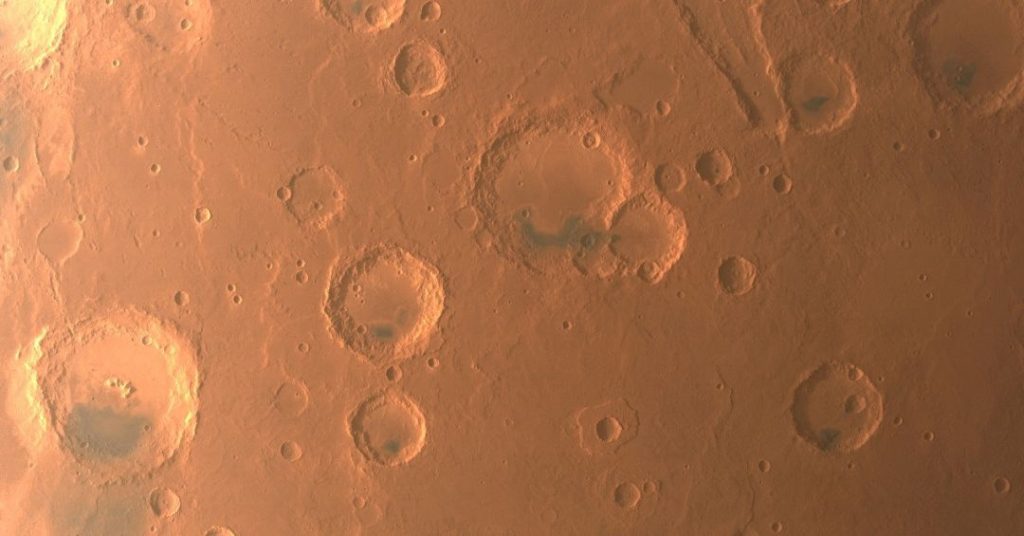 Çin uzay aracı tüm Mars gezegeninin fotoğraflarını çekti