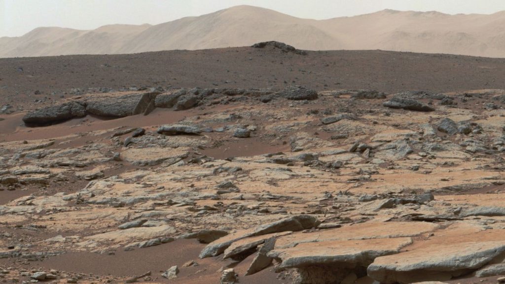 Mars'ın çarpıcı fotoğrafları, gezegenin şaşırtıcı geçmişini ortaya koyuyor