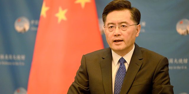 Çin'in Amerika Birleşik Devletleri Büyükelçisi Chen Gang, 13 Ekim 2021'de Washington DC'de 1911 Devrimi'nin 110. yıldönümünü kutlamak için Çin Büyükelçiliği ve Amerika Birleşik Devletleri Başkonsoloslukları tarafından ortaklaşa düzenlenen bir web seminerinde bir açıklama yaptı.