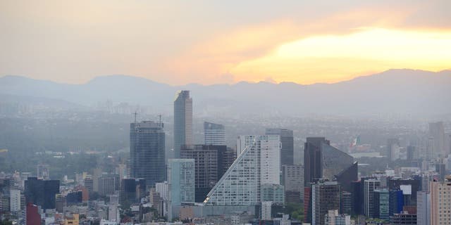 MEXICO, MEXICO CITY - 8 Eylül: Mexico City'de 8 Eylül 2016, Meksika'nın havadan görünümü. 