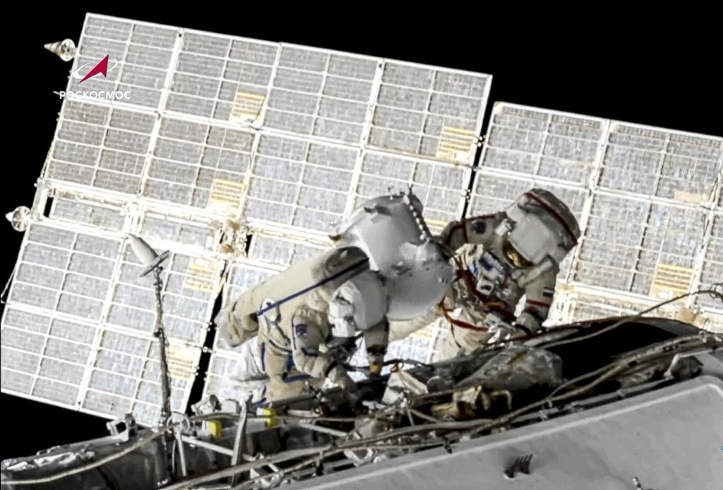 Rusya, 2024'ten sonra Uluslararası Uzay İstasyonu'ndan çekilecek