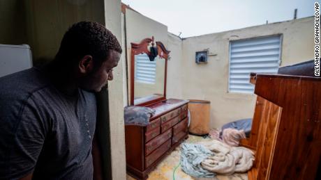 Fiona Kasırgası neden oluyor & # 39 ;  & # 39;  feci & # 39;  Porto Riko'daki Seller