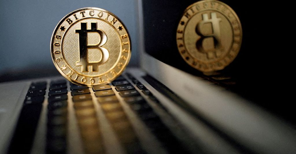 Cryptoverse: Bitcoin madencileri bir ayı deliğine sıkıştı