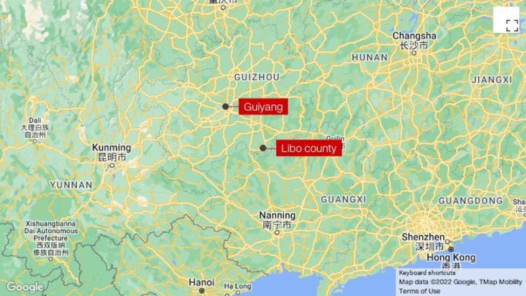 Guizhou: Çin'de bir vadide bir koronavirüs karantina otobüsünün devrilmesi sonucu 27 ölü ve 20 yaralı.