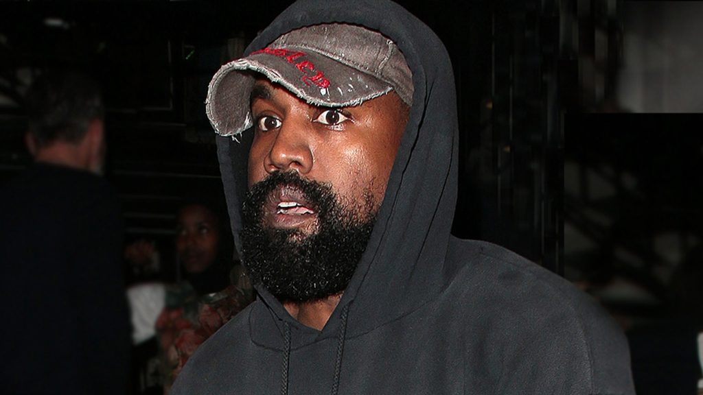 Kanye West'ten JPMorgan Chase, Yeezy Brand ile bağlarını kesti