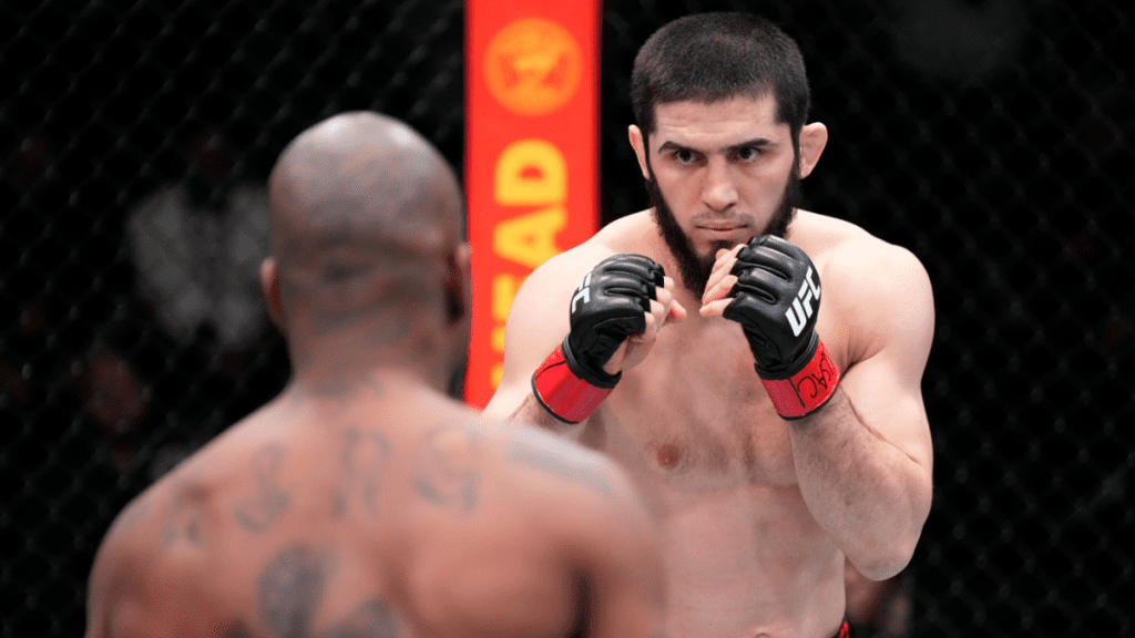 UFC 280 - Charles Oliveira vs Islam Makhachev: dövüş kartı, oranlar, başlangıç ​​zamanı, konum, eksiksiz rehber, tarih