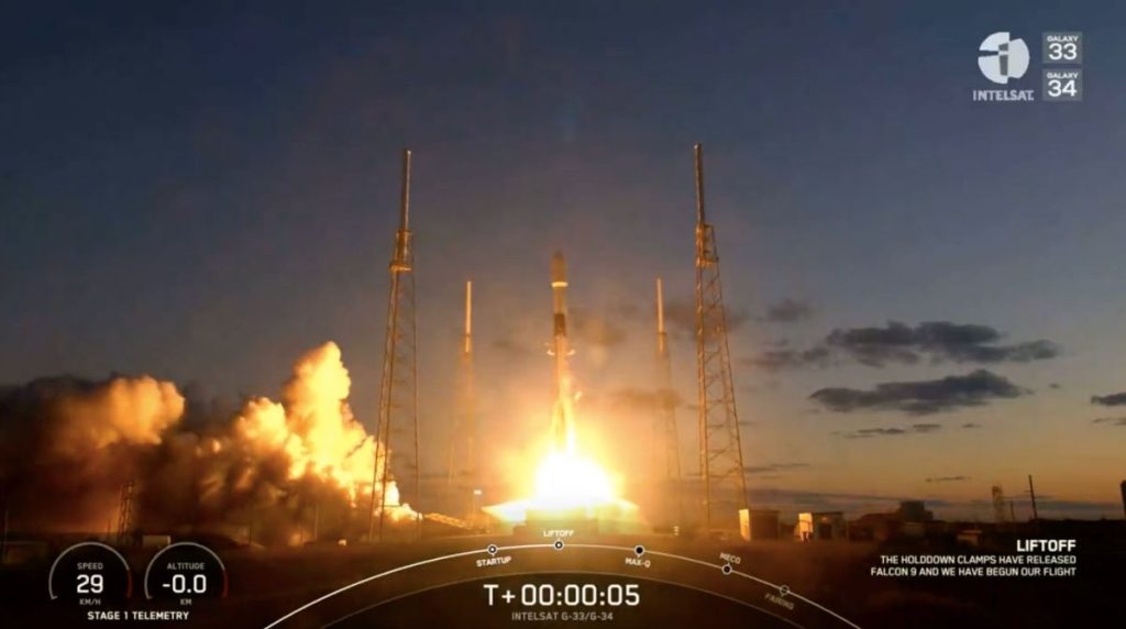 Rekor kıran 14. görevde bir SpaceX Falcon 9 roketi fırlatıldı