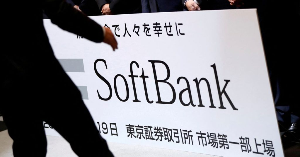 SoftBank hisseleri, Vision Fund'ın başka bir büyük zararı duyurmasının ardından düştü