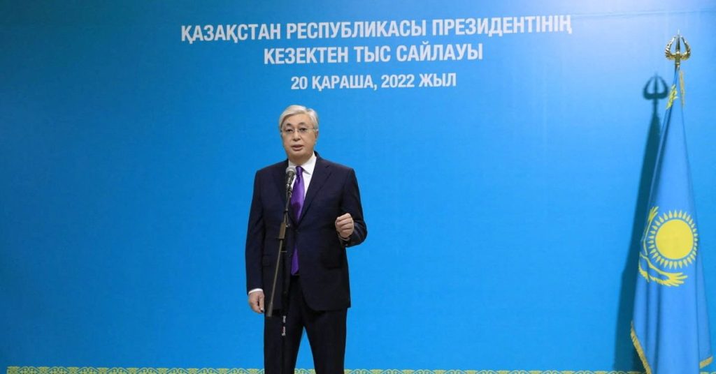 Kamuoyu yoklamaları, Kazak liderinin seçimlerde büyük bir zafere doğru ilerlediğini gösteriyor.