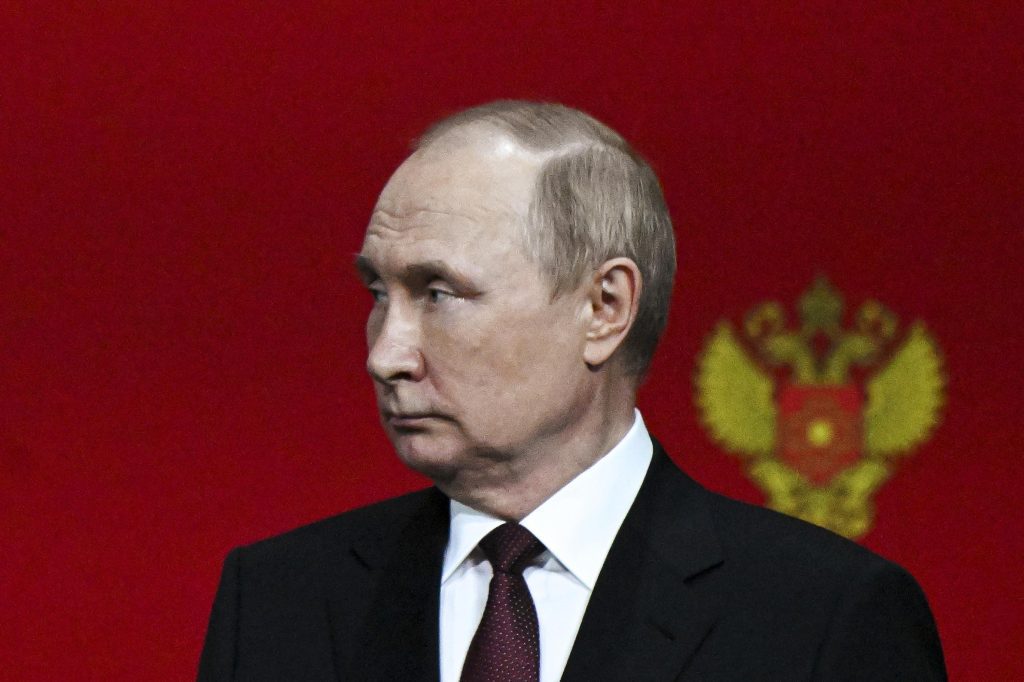 Putin nerede?  Lider, Ukrayna ile ilgili kötü haberi başkalarına bıraktı