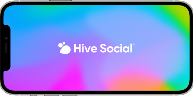 Hive Social, araştırmacıların bilgisayar korsanlarının tüm verilere eriştiği konusunda uyarmasının ardından sunucuları kapattı