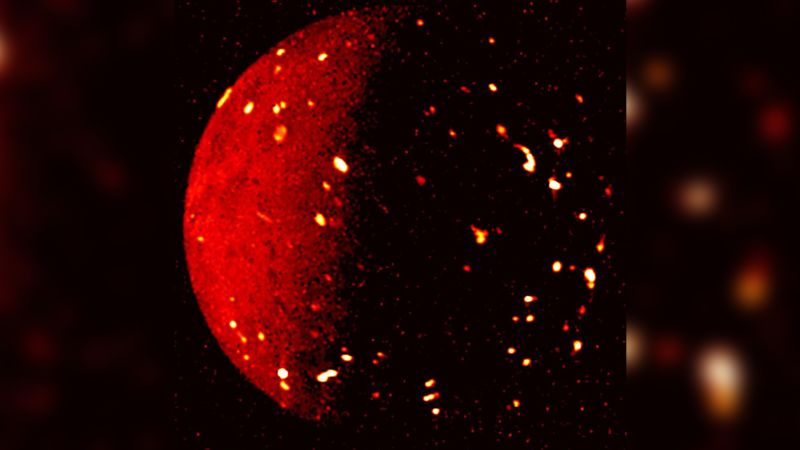 Bir NASA uzay aracı güneş sistemindeki en volkanik yere doğru ilerliyor