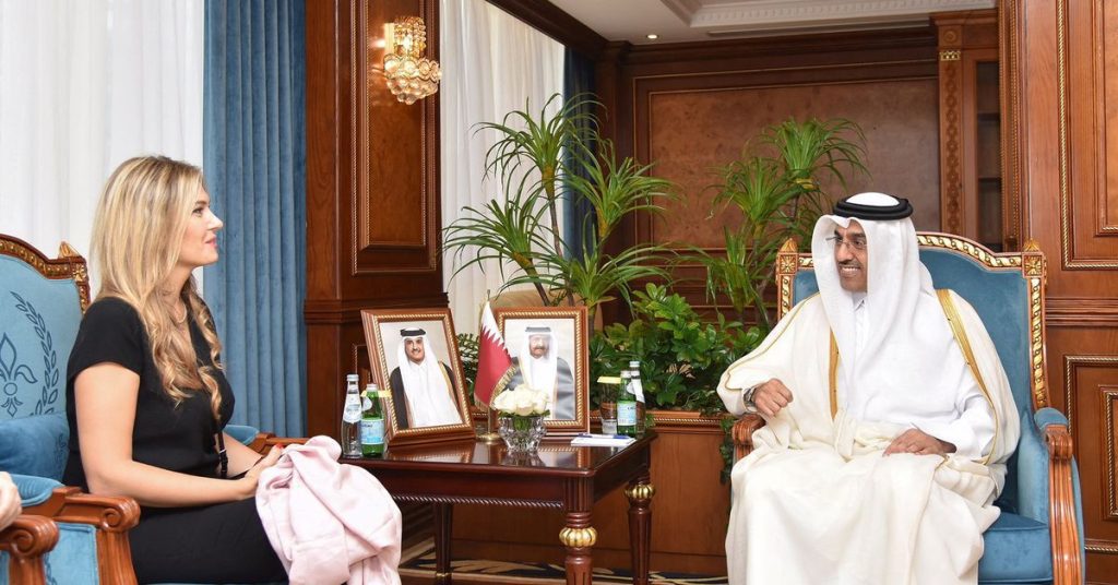 AB bakanları, Katar'ın yolsuzluk soruşturmasının Avrupa Parlamentosu'na zarar verdiğini söyledi