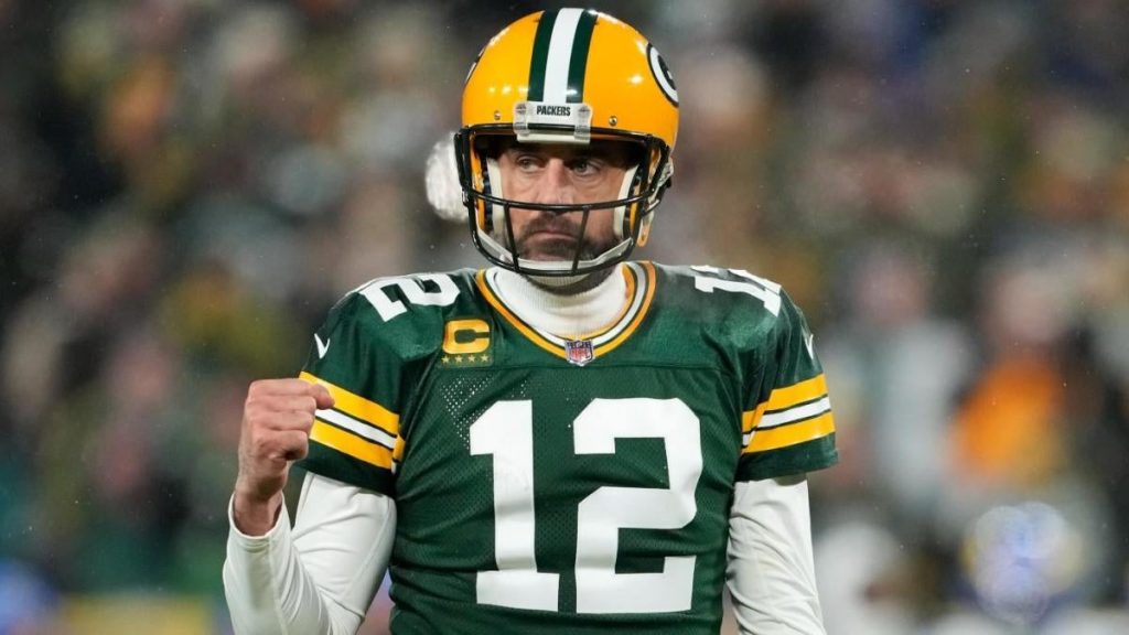 NFL 15. Hafta notları: Packers, Rams'a karşı Pazartesi galibiyeti için 'B' alır;  Patriots, Raiders'a şok edici bir mağlubiyet için "D" aldı